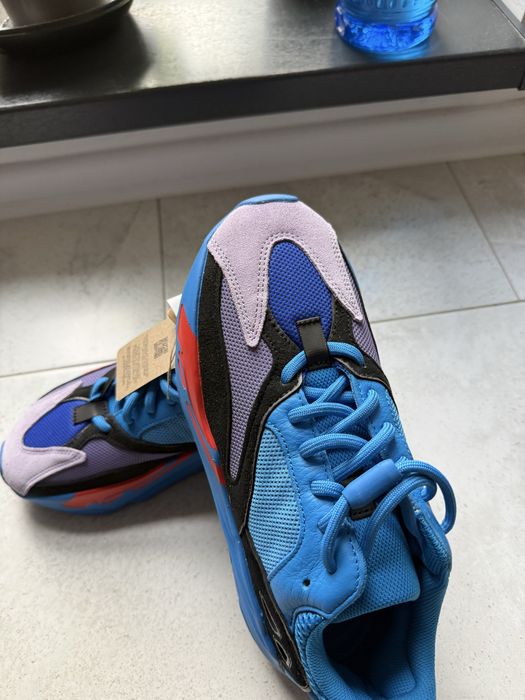 Adidas yeezy Boost 700