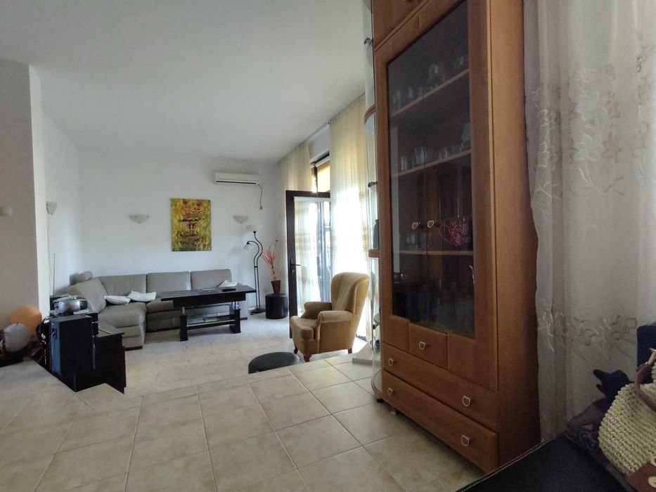 Продава се Къща в с. Кошарица, Област Бургас - 133 кв.м за 944 €/кв.м - Снимка #2