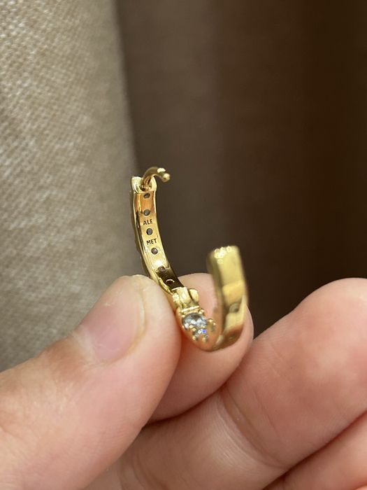 Pandora серьги новый срочно