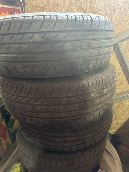 Шины б/у летние 40 000