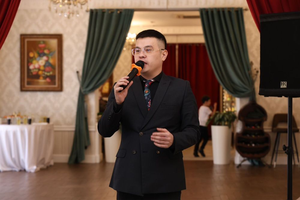 Ведущий,тамада,шоумен - Арман Амангелды