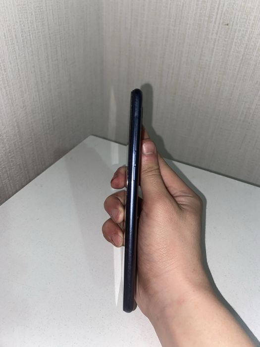 Продам самсунг а10 рабочи