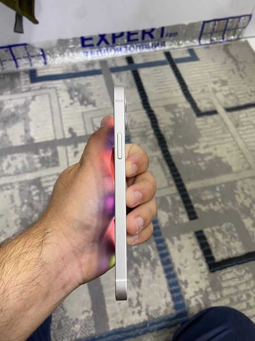 IPhone 12 64Gb battery 83%