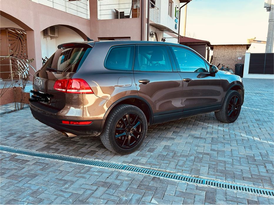 VW Touareg 3.0 v6 245 cai