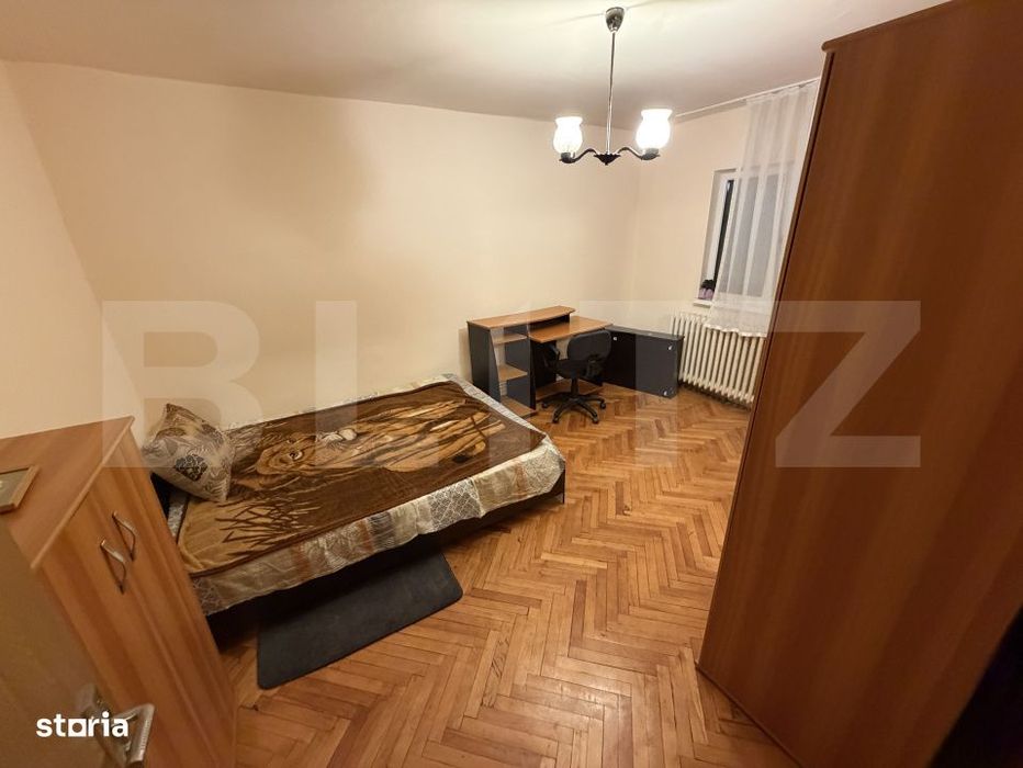 Apartament 4 camere, 74 mp, zona Cetate