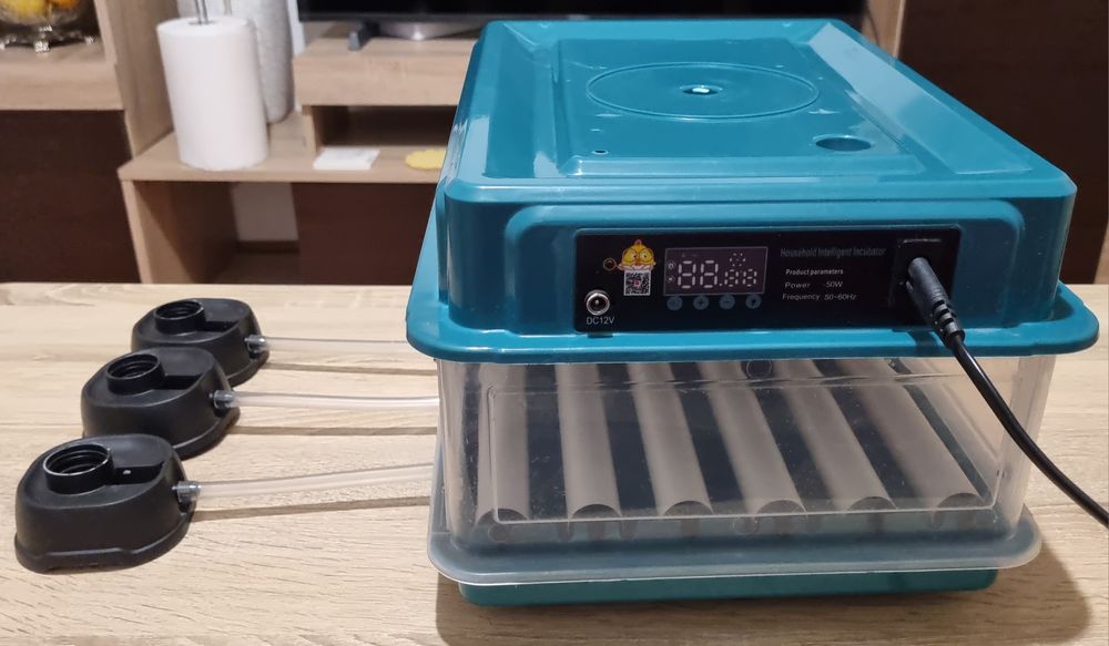 Incubator automat oua