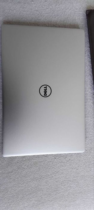 Dell XPS 13 9350 i5-6200U 8GB 256GB SSD M.2 1920x1080 Business Class