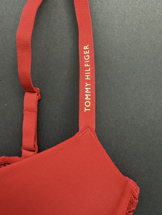 Лек червен сутиен Tommy Hilfiger /75B/