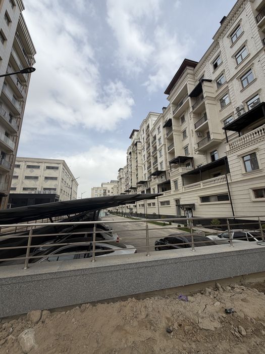 Срочно продается 3х комнатное квартира 76.8 кв самарканд сити (фрунзе)