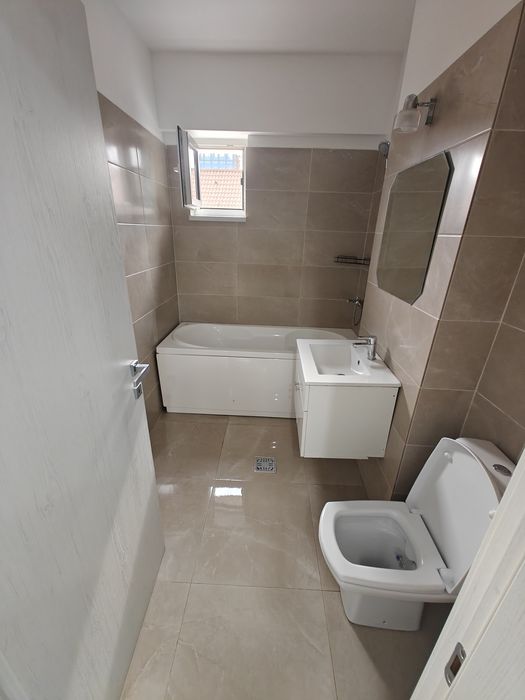 Închiriez apartament happy residence 2
