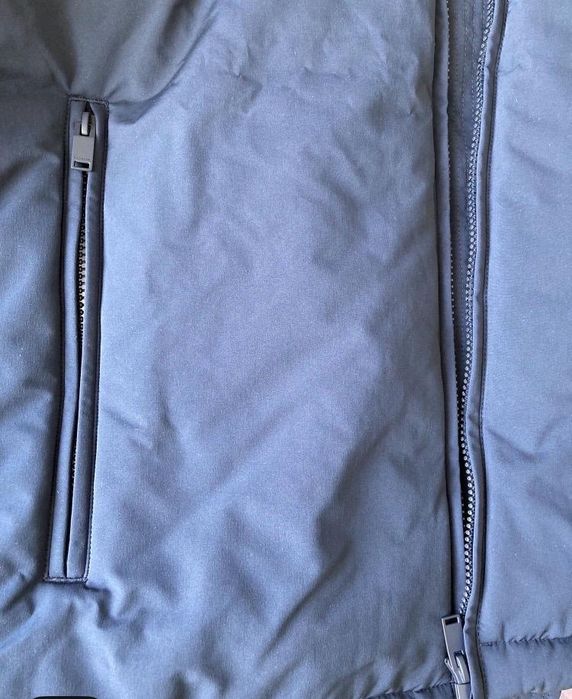 Продам осенюю куртку