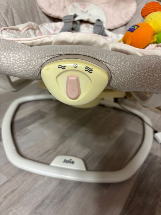 Электрокачели joie