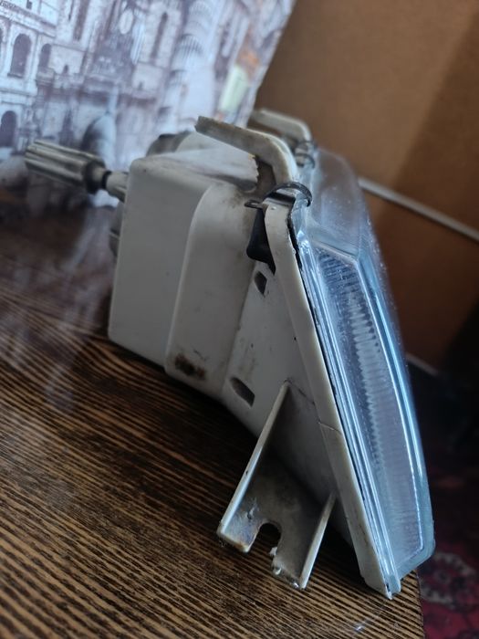 Фара левая ваз 2112