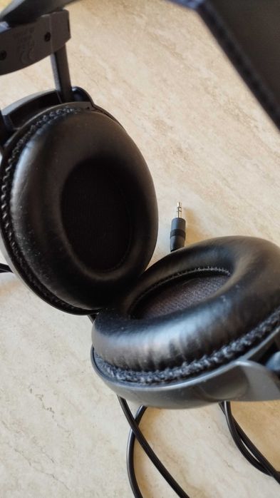 Слушалки AKG K55