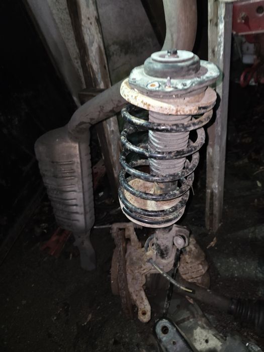 Магверсони пежо партнер