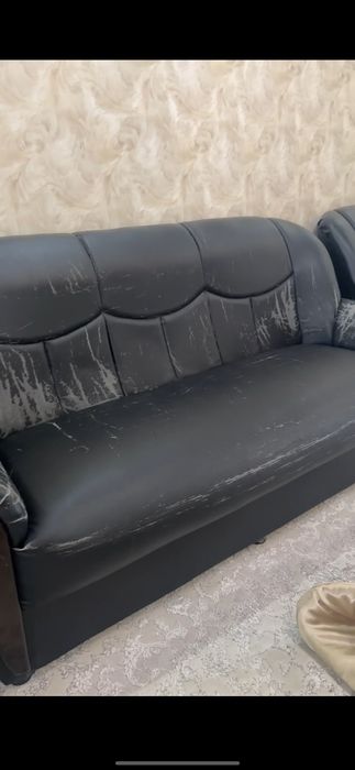 Стол,стул 9 та, деван 2 кресло и коки чозиладигон