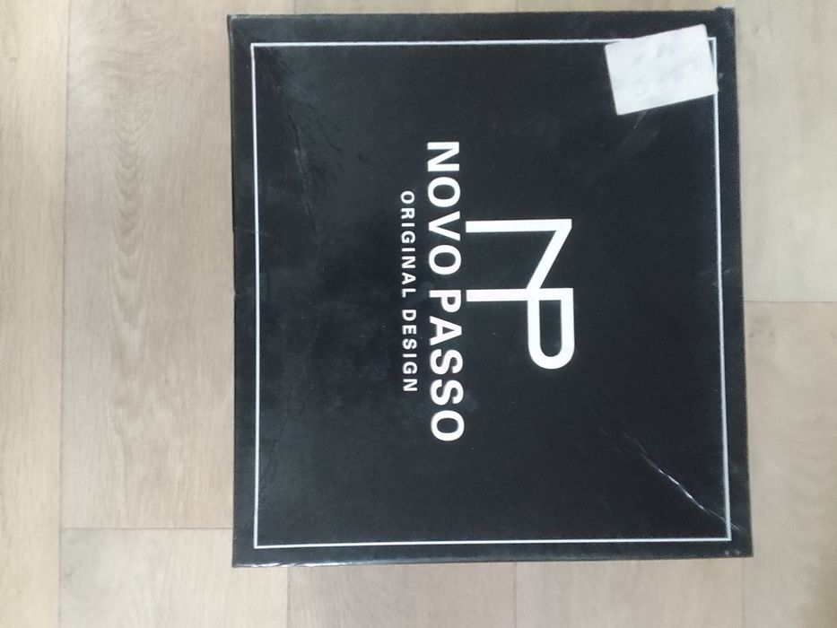 Мода и стиль, женская одежда, зимние сапоги