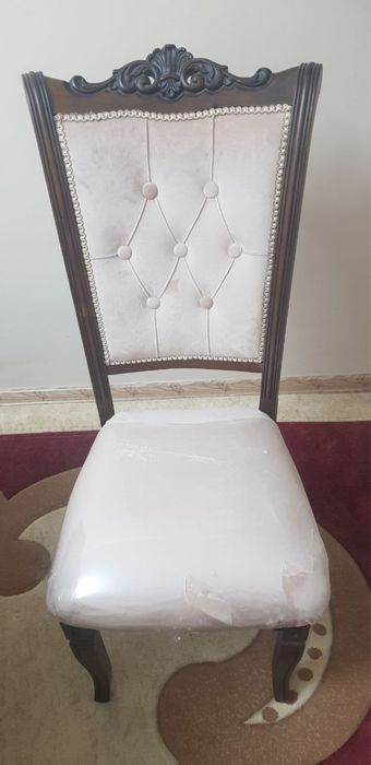 Стол болшой и стуля 12