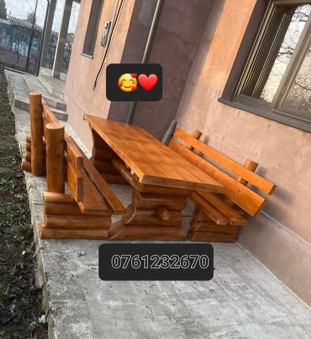 Leagăne și mese rustice din lemn masiv