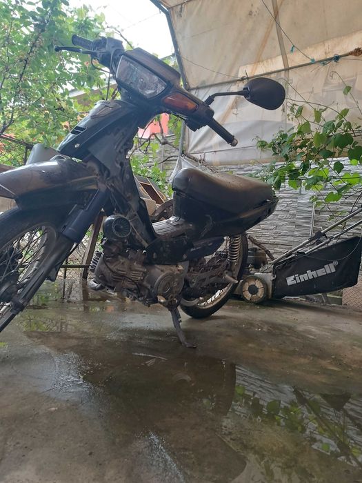 Motoretă adusă din grecia