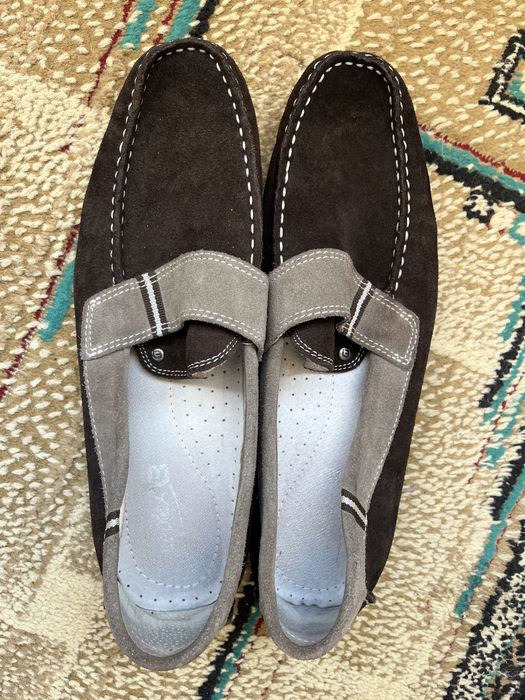 Vand pantofi si mocasini purtati rar , marimea 43 - 44.