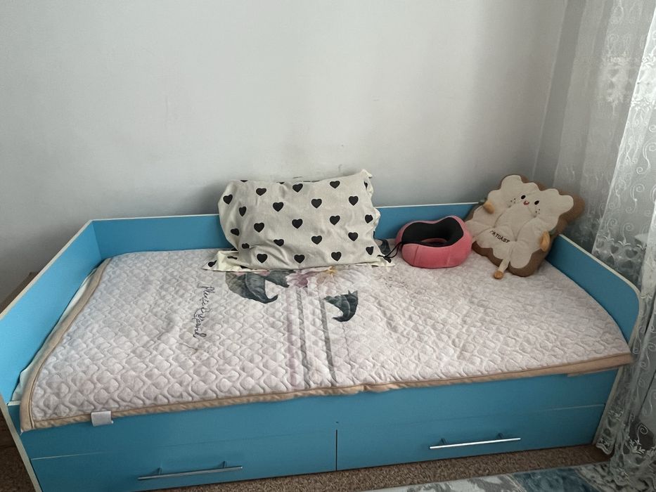 Кровать в хорошем состоянии продаётся
