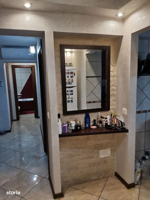 Apartament 3 camere, 77 mp, zona Vest