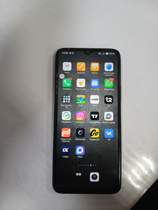 Продам хорошем состояние Honor X5b