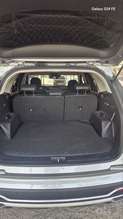 Kia Sorento 2023  krask toza . 33000 km yurgan.