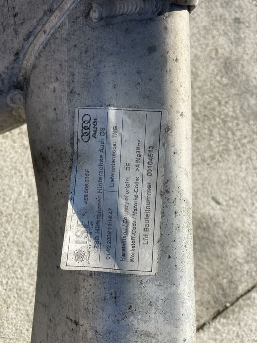 Punte spate Audo A8 d3 stare perfecta completa / brat fuzeta