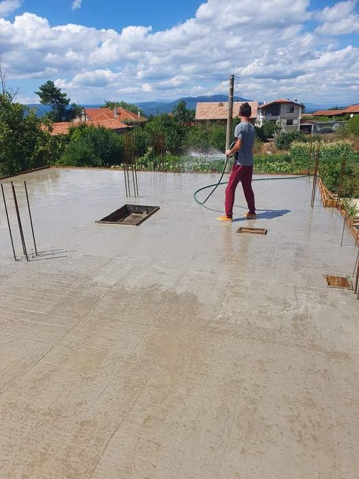 Изграждане на покриви и навес