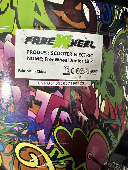 Hoverboard sau Scooter electric Freewheel Junior Lite graffiti mov,