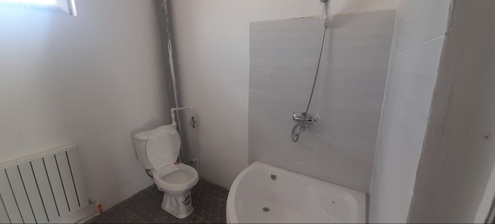 3 хонали квартира Жондорда тез ва Арзон сотилади