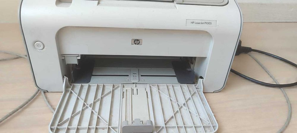 Продаю принтер HP LaserJet P1005