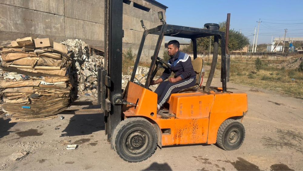 Вилочный погрузщик , Кара « Балкан»