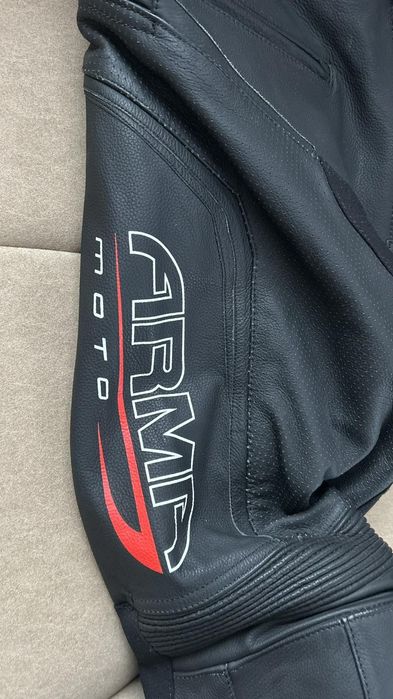 Кожен панталон със слайдери ARMR