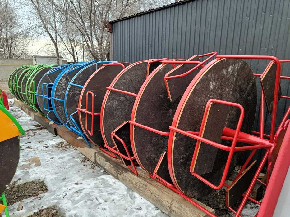 Карусель с сидениями шестиместная