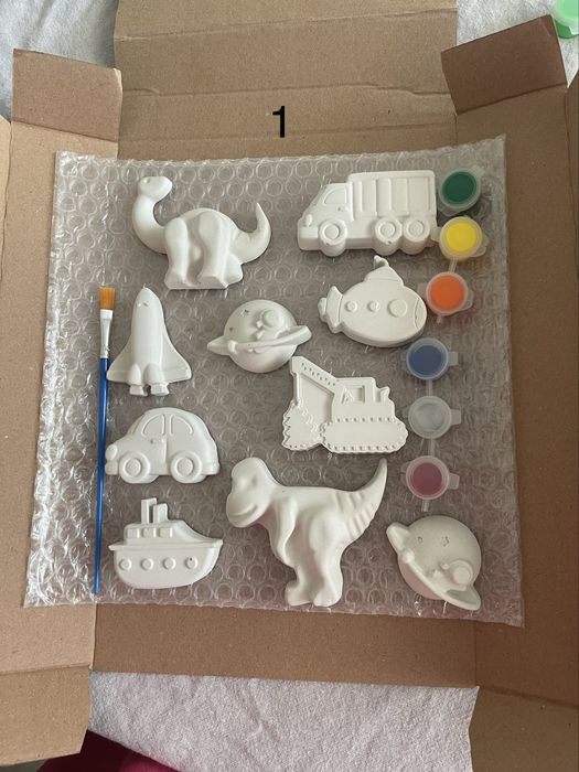 Seturi figurine ipsos