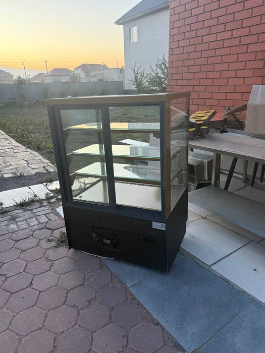 Продам мебель для кафе
