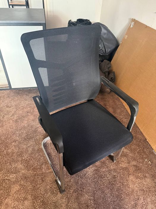 Офисное или Конференц-Кресло!