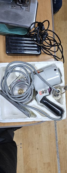 Швейные машинки, оверлоки, шкафы