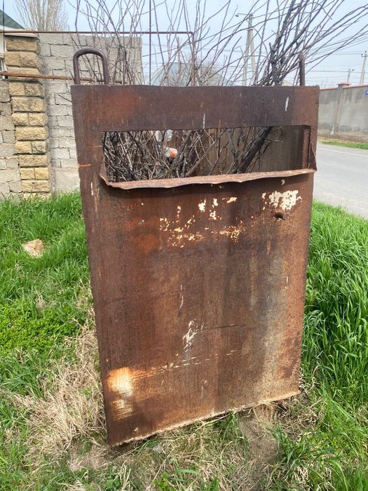 Металическая ёмкость для воды