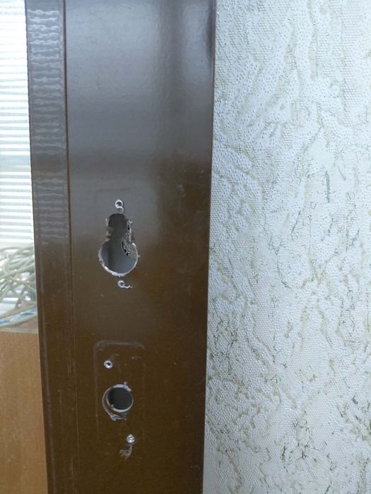 Врата за баня с двойно огледало