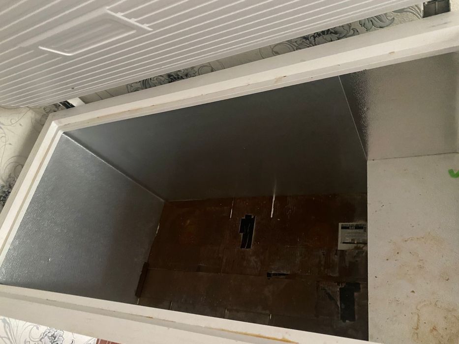 Морозильник в отличном состоянии