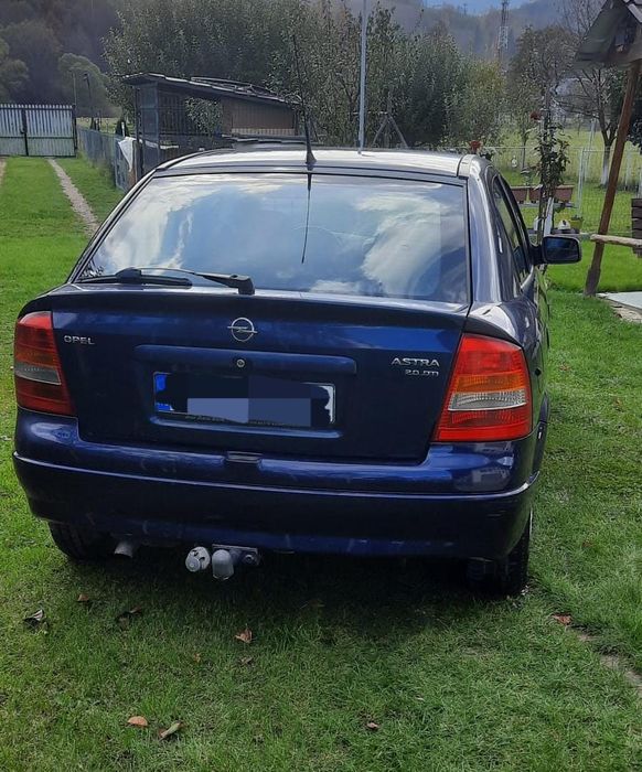 Vând Opel Astra 2000