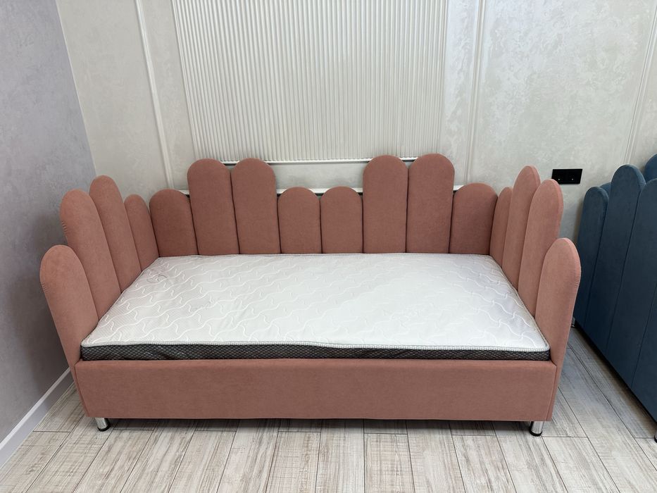 Кровать для спальный