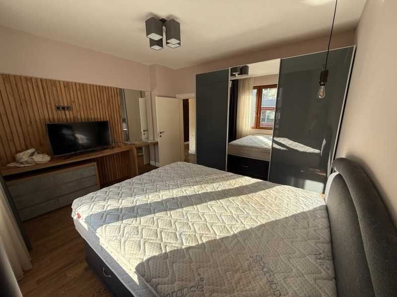 Дава се под наем Тристаен апартамент в София, Лозенец - 90 кв.м за 1047.03 € - Снимка #3