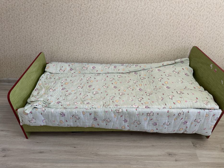 Кровать детский.
