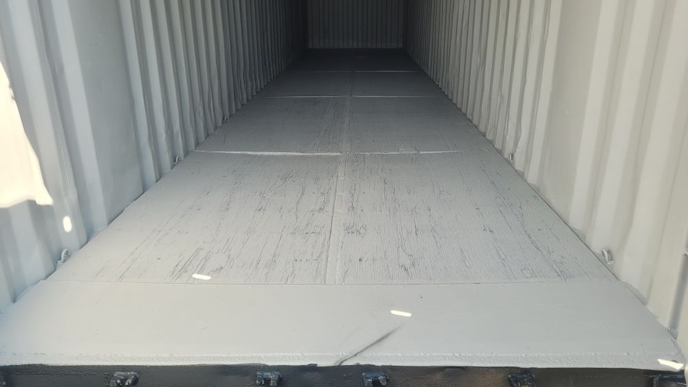 container metalic maritim depozitare santier containere maritime
