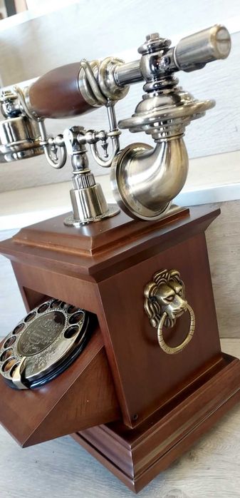 Нов Дървен Ретро Телефон с Шайба Работещ Аналогов